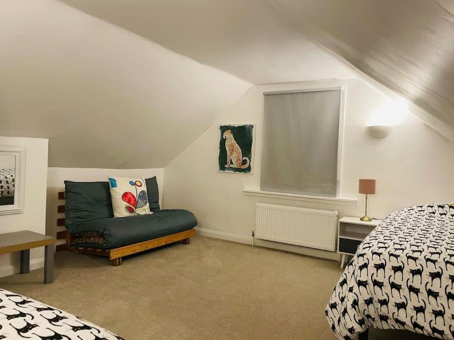 Stylish & Spacious 2 Storey, 3 Bed Apartment Gravesend Exterior foto