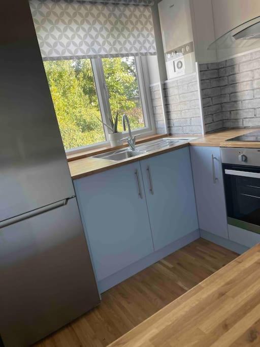 Stylish & Spacious 2 Storey, 3 Bed Apartment Gravesend Exterior foto